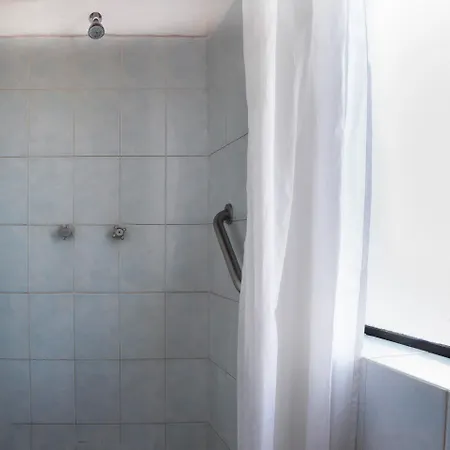Collection O Hotel Mocambo, Boca Del Rio Veracruz Exterior photo A shower curtain